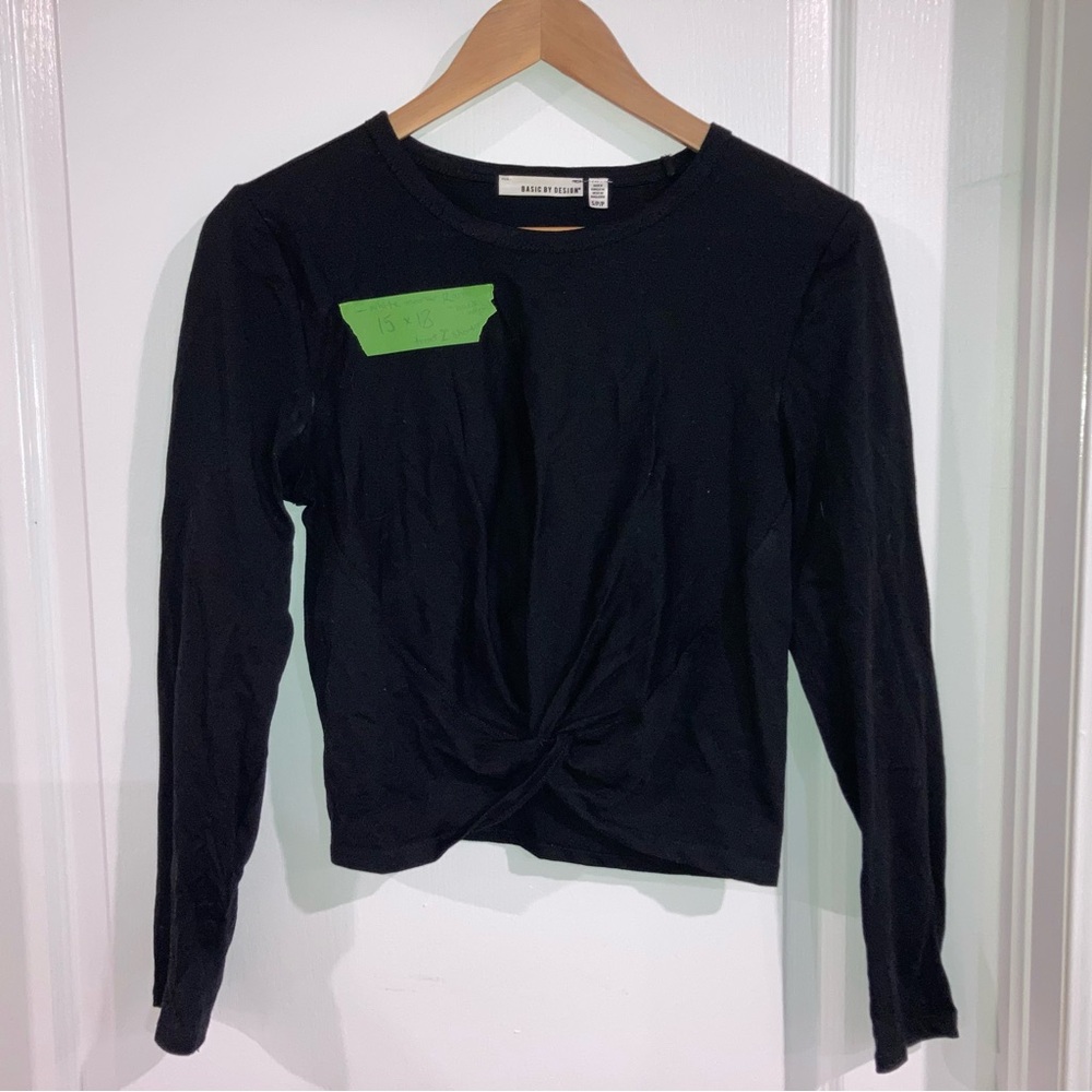 ($1 ADD ON) Black Twist Front Long Sleeve Shirt - size S